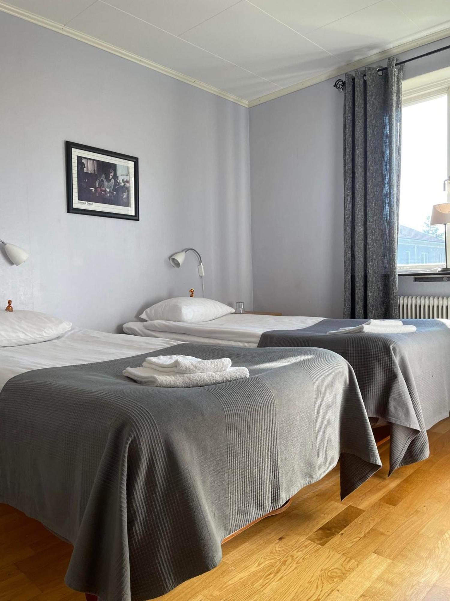 Bralanda Hotell Och Vandrarhem Eksteriør bilde