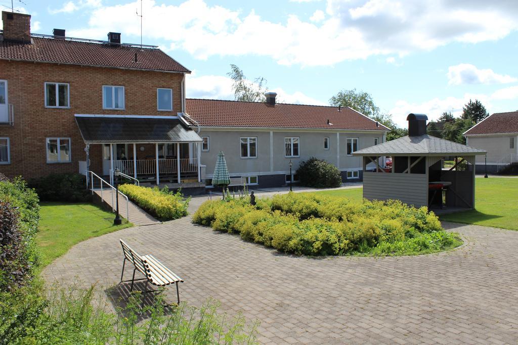 Bralanda Hotell Och Vandrarhem Eksteriør bilde